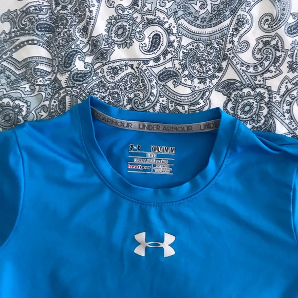 Youth fitted athletic shirt - Picture 3 of 4